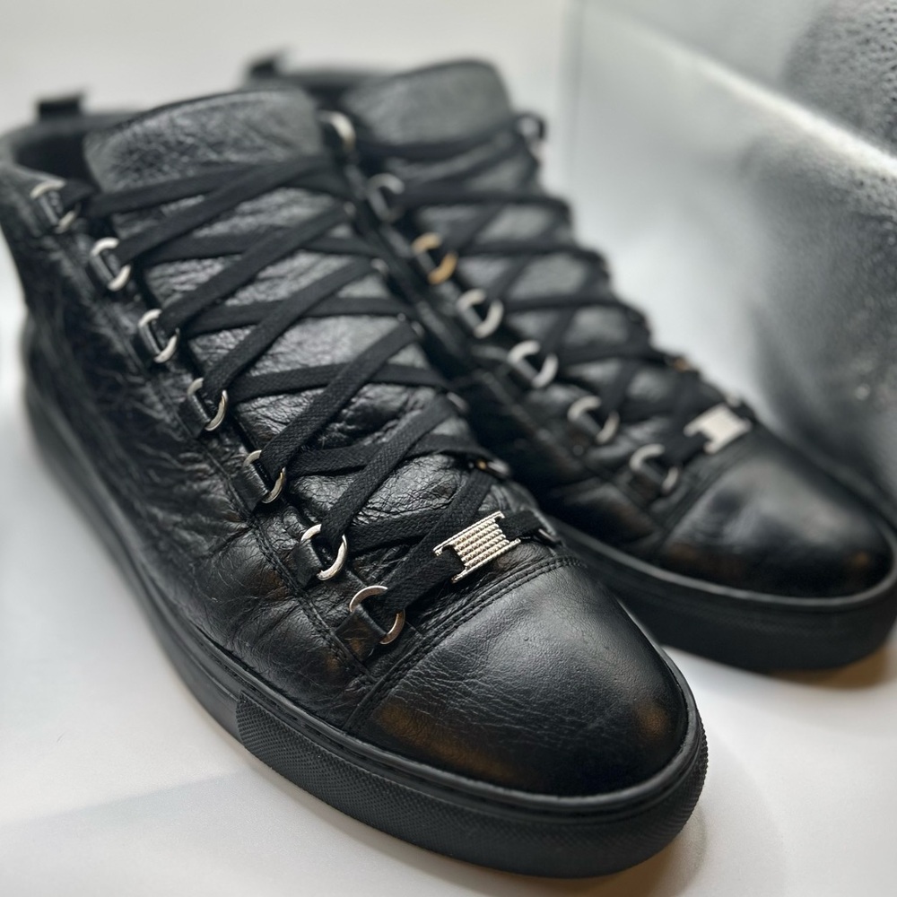 Balenciaga Arena High-Top Sneakers – Black Crinkled Leather
